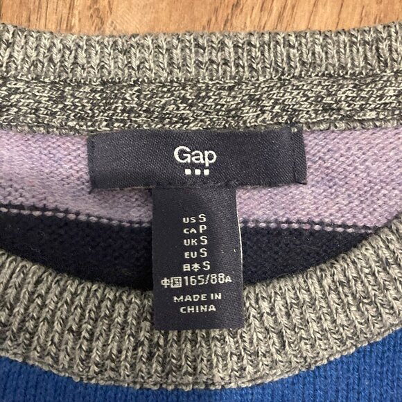 Women's GAP Crew Neck Striped Sweater Size Small - Picture 2 of 4